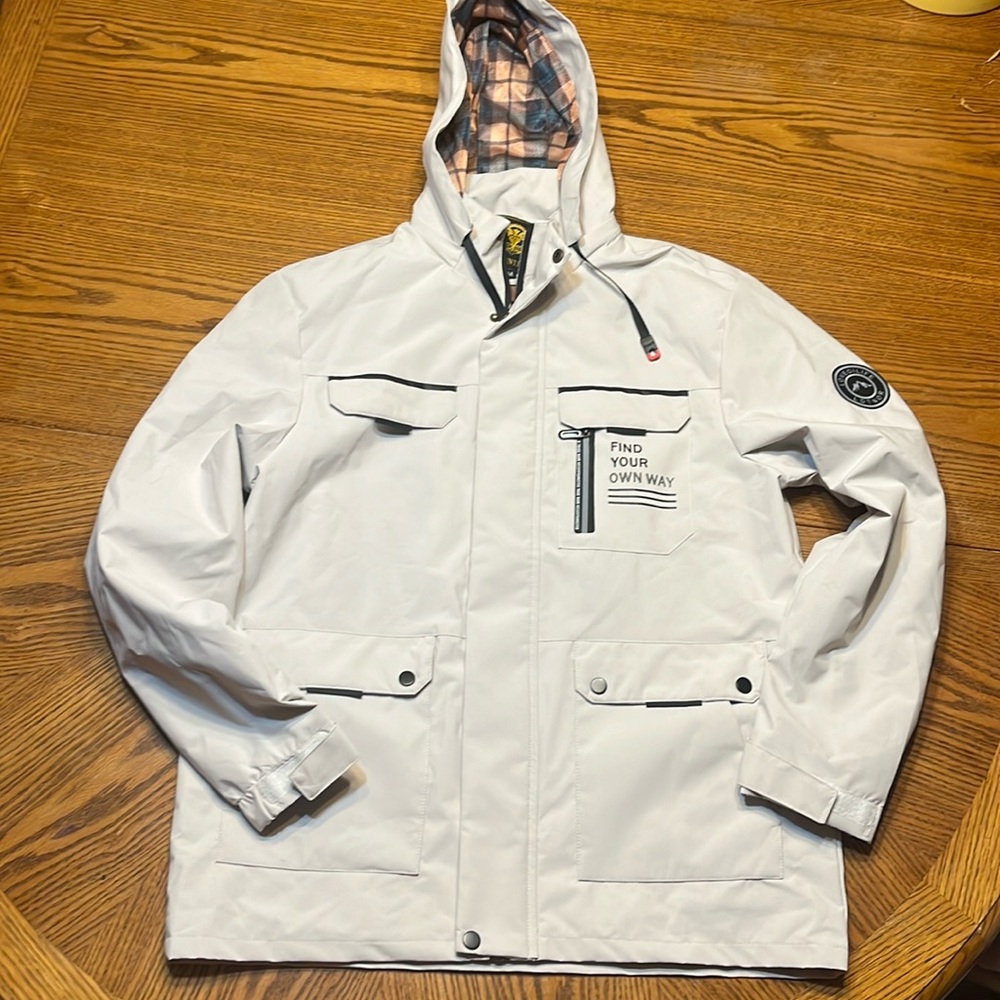 Leduntino Find Your Own Way Windbreaker Hooded Waterproof Jacket Crème